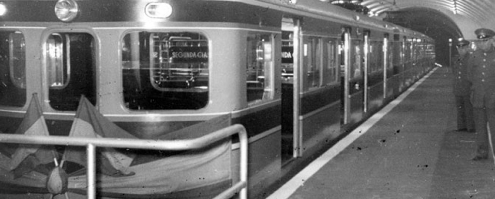 Un dels antics trens de la línia