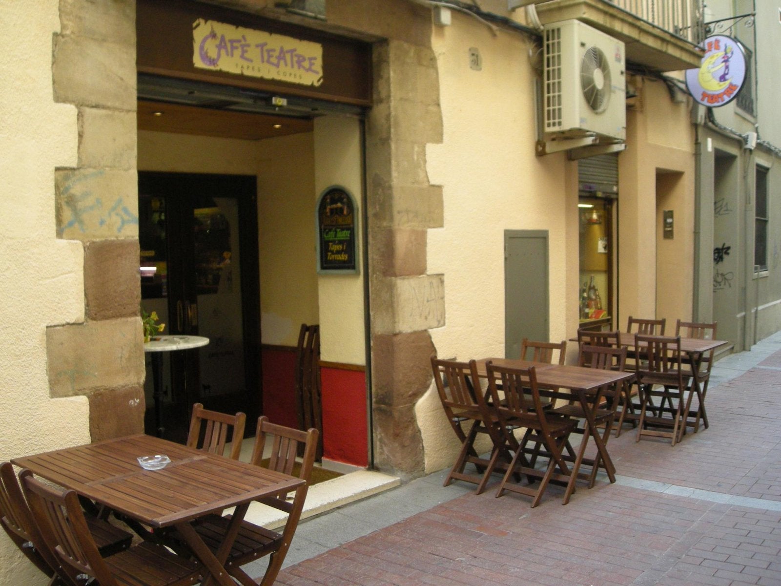 Cafè Teatre, al carrer Baix a Terrassa