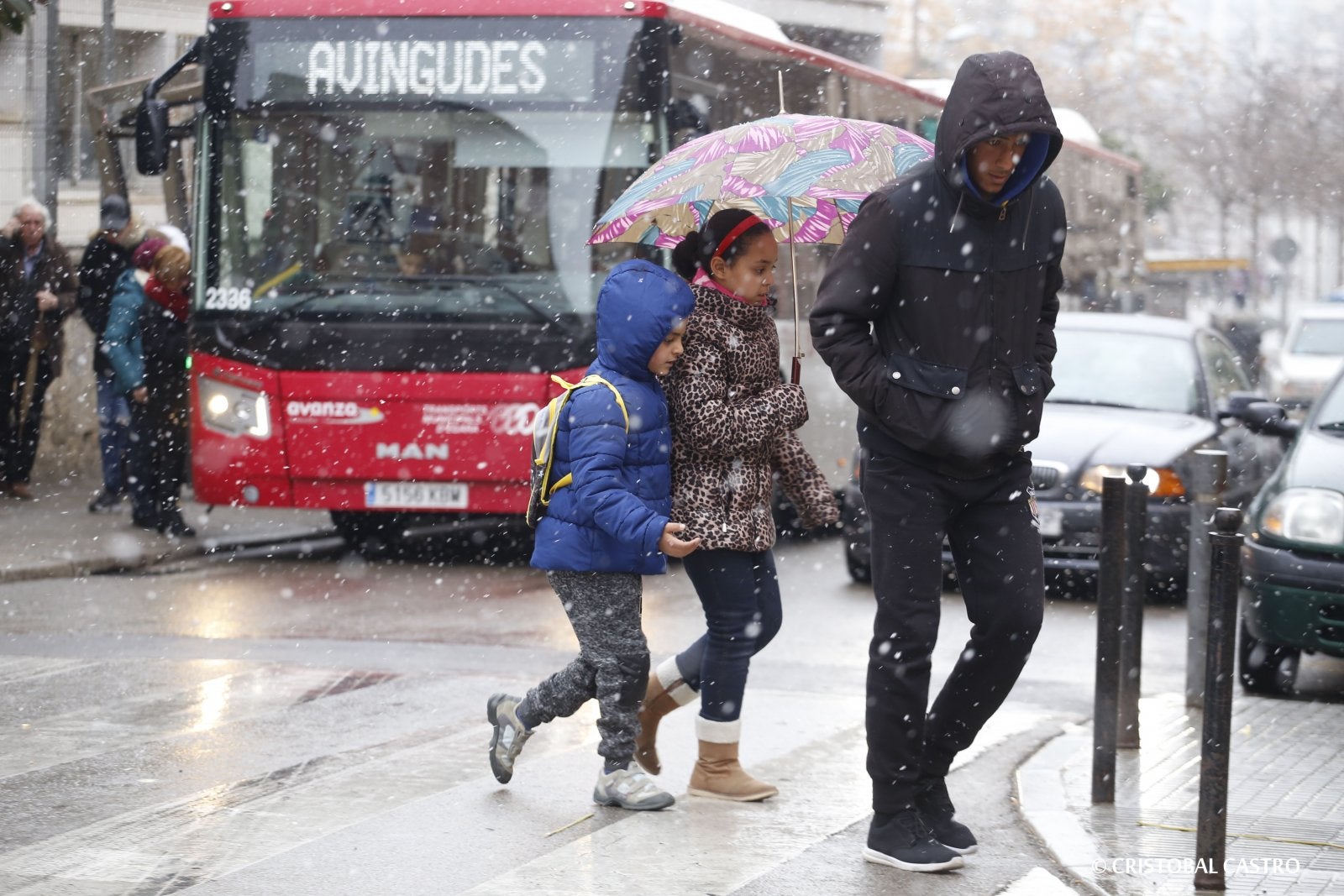 Neu a la sortida dels col·legis a Terrassa