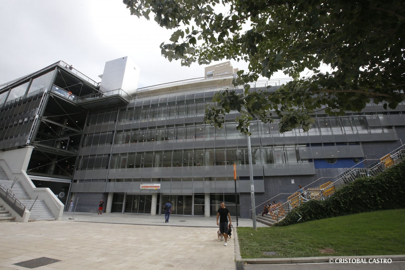 Nou edifici de Mútua Terrassa a Vallparadís