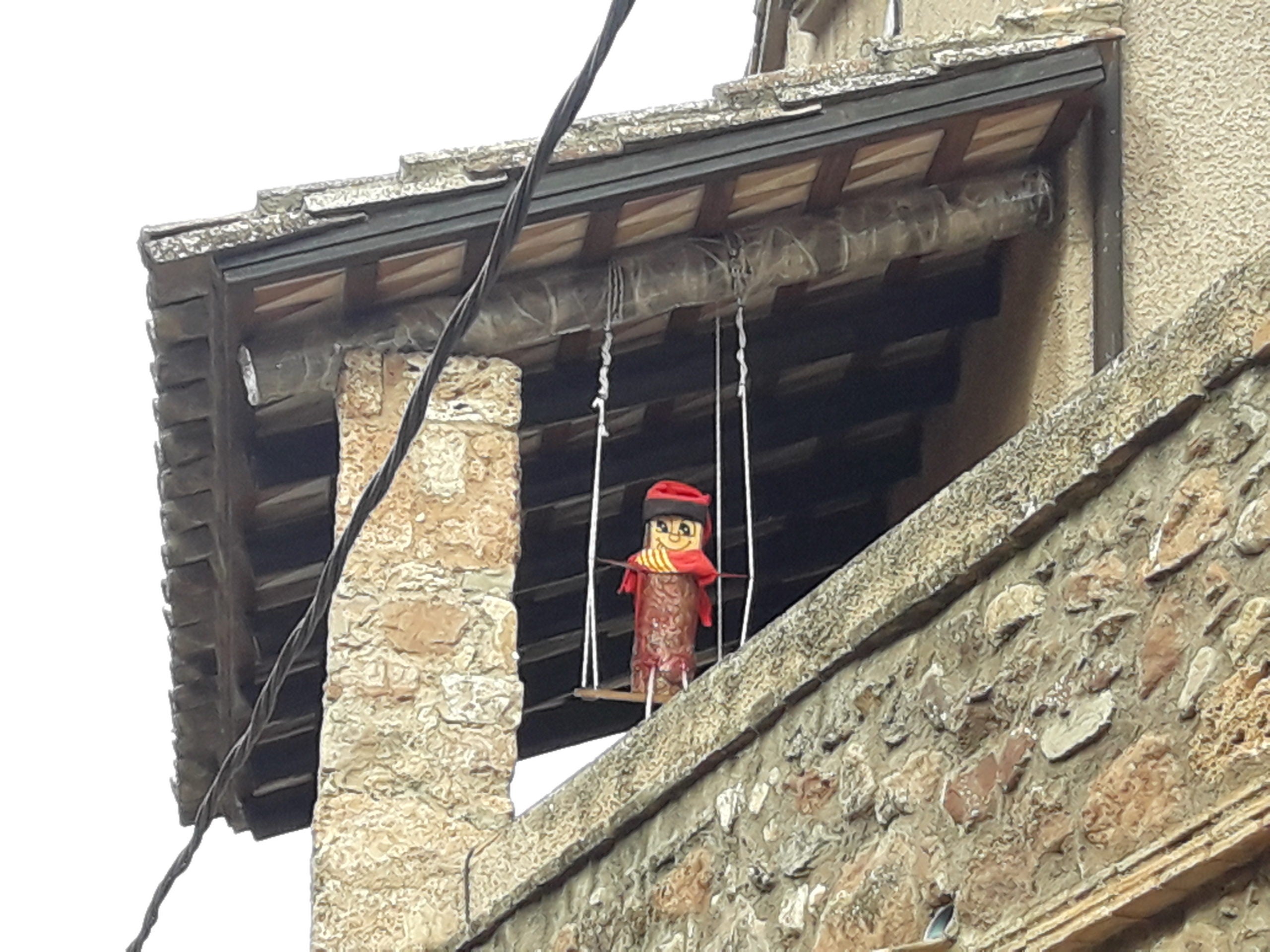 Mura s’omple de tions
