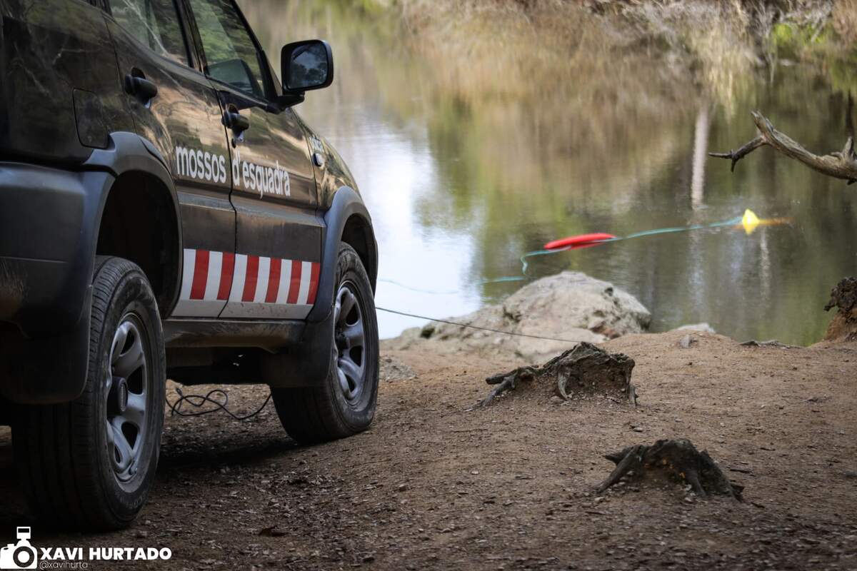 La unitat subaquàtica de Mossos fa pràctiques al Llac Petit de Terrassa | Redacció