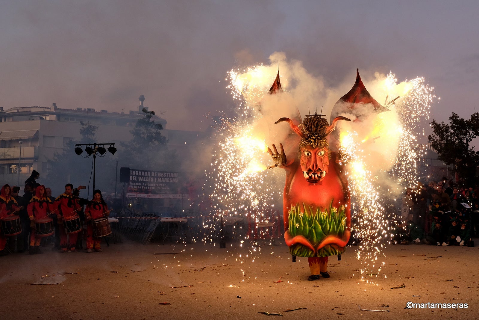 La plaça de Can Roca acull una nova Trobada de Bestiari | Marta Maseras