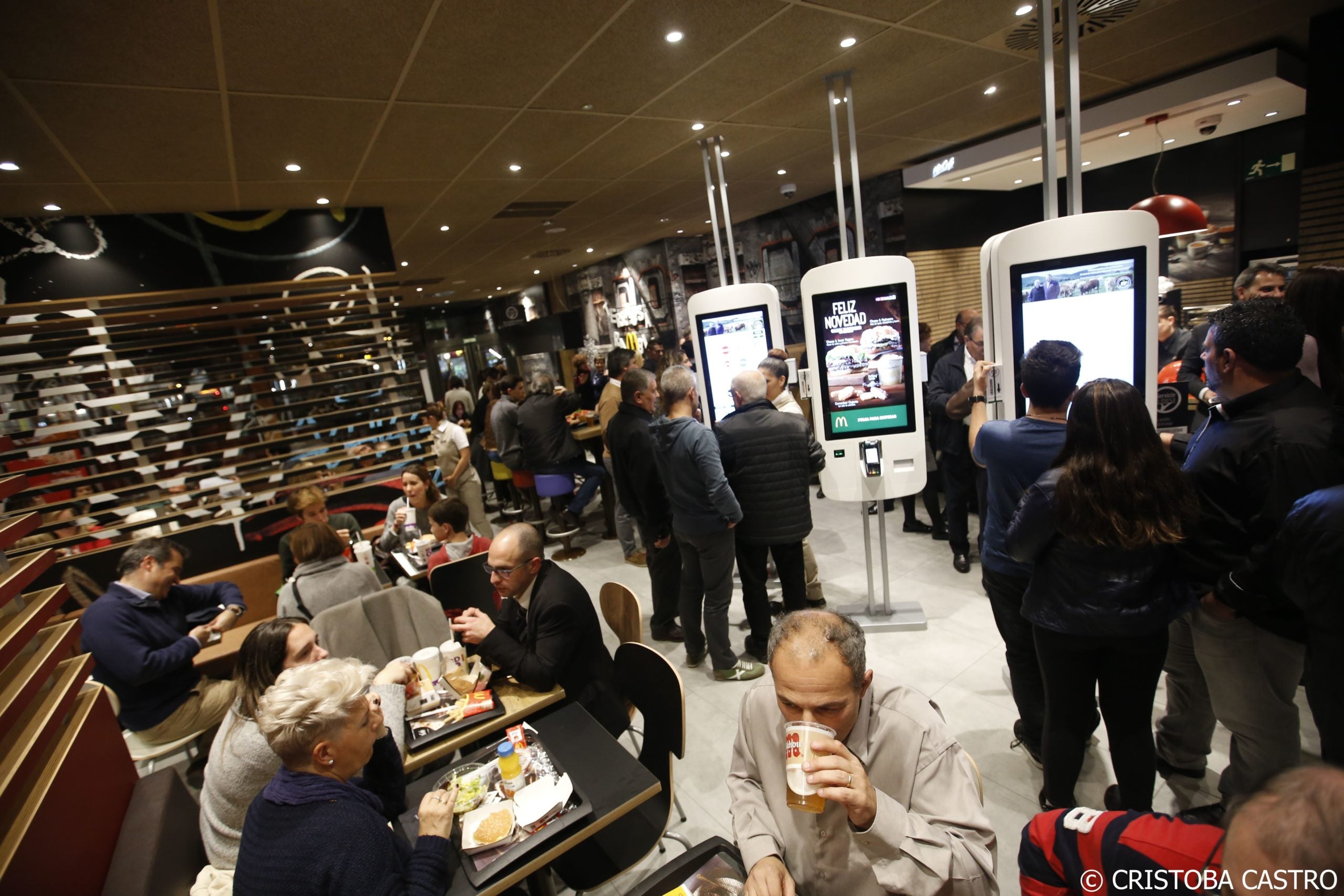 Inauguració del McDonald’s de la rambleta de Terrassa