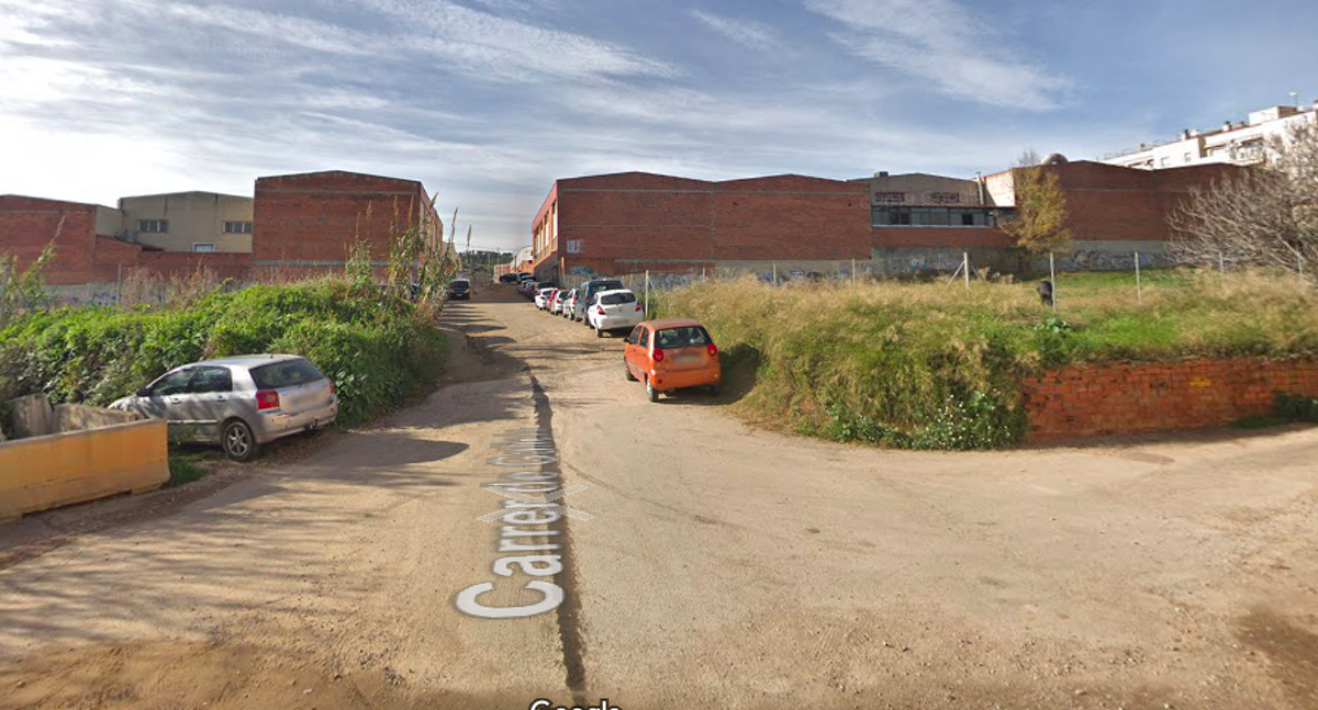 El carrer Galícia, entre Roger de Llúria i Valls, al Segle XX, pendent d'urbanitzar | GM