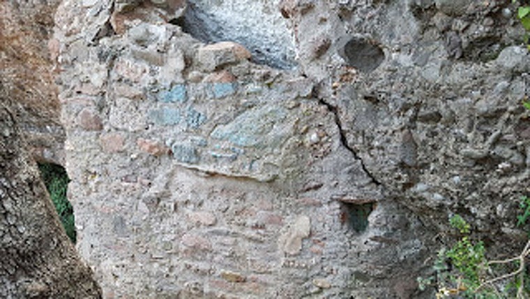 Detall del possible petit rebost