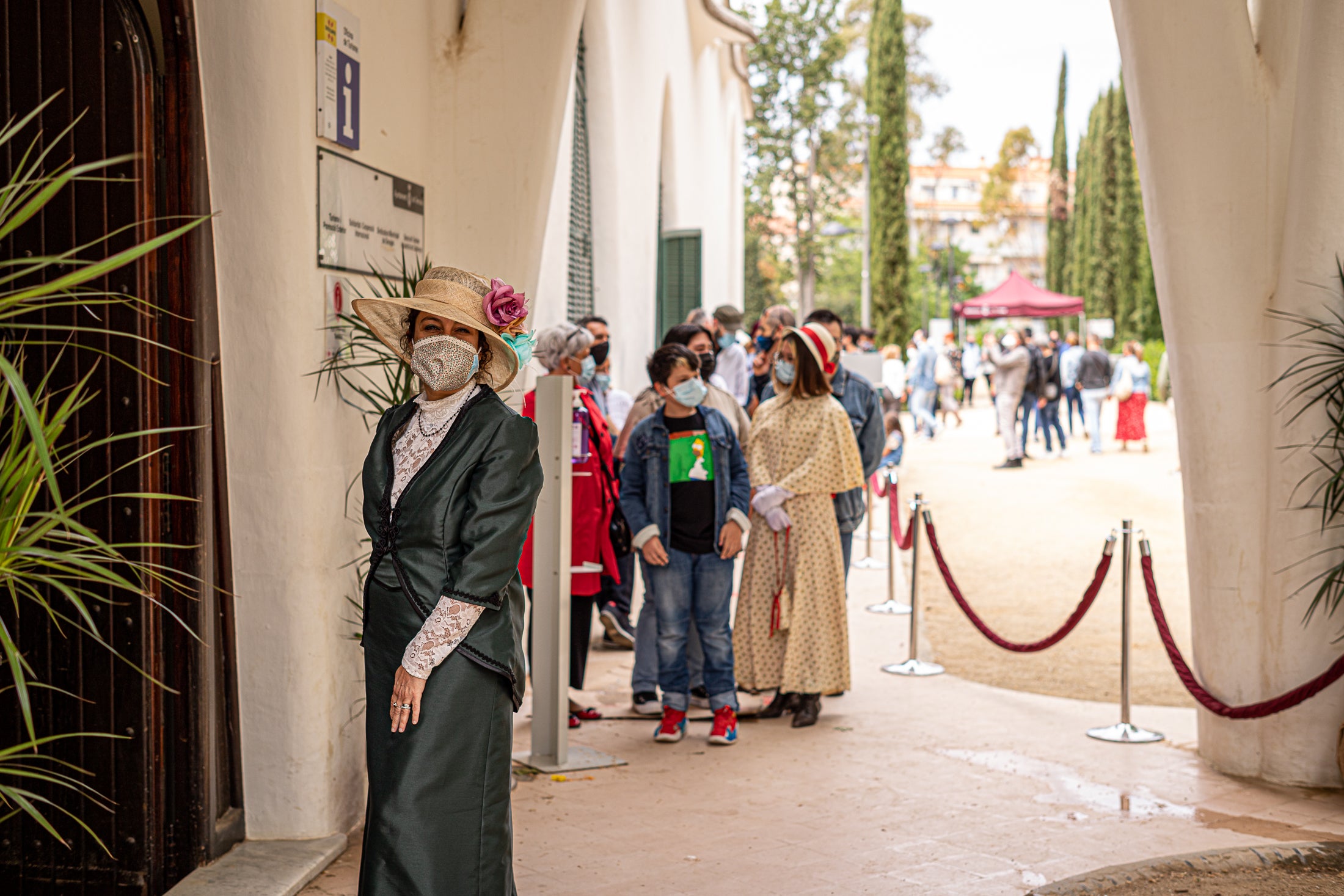 Mercat d'Artesania per la Fira Modernista 2021 al Parc de Sant Jordi de Terrassa | Javi González