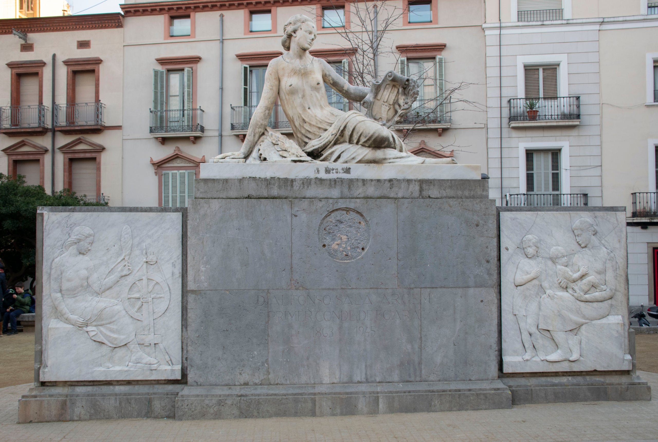 Monument dedicat a Alfons Freixa i Argemí/Javier Díaz
