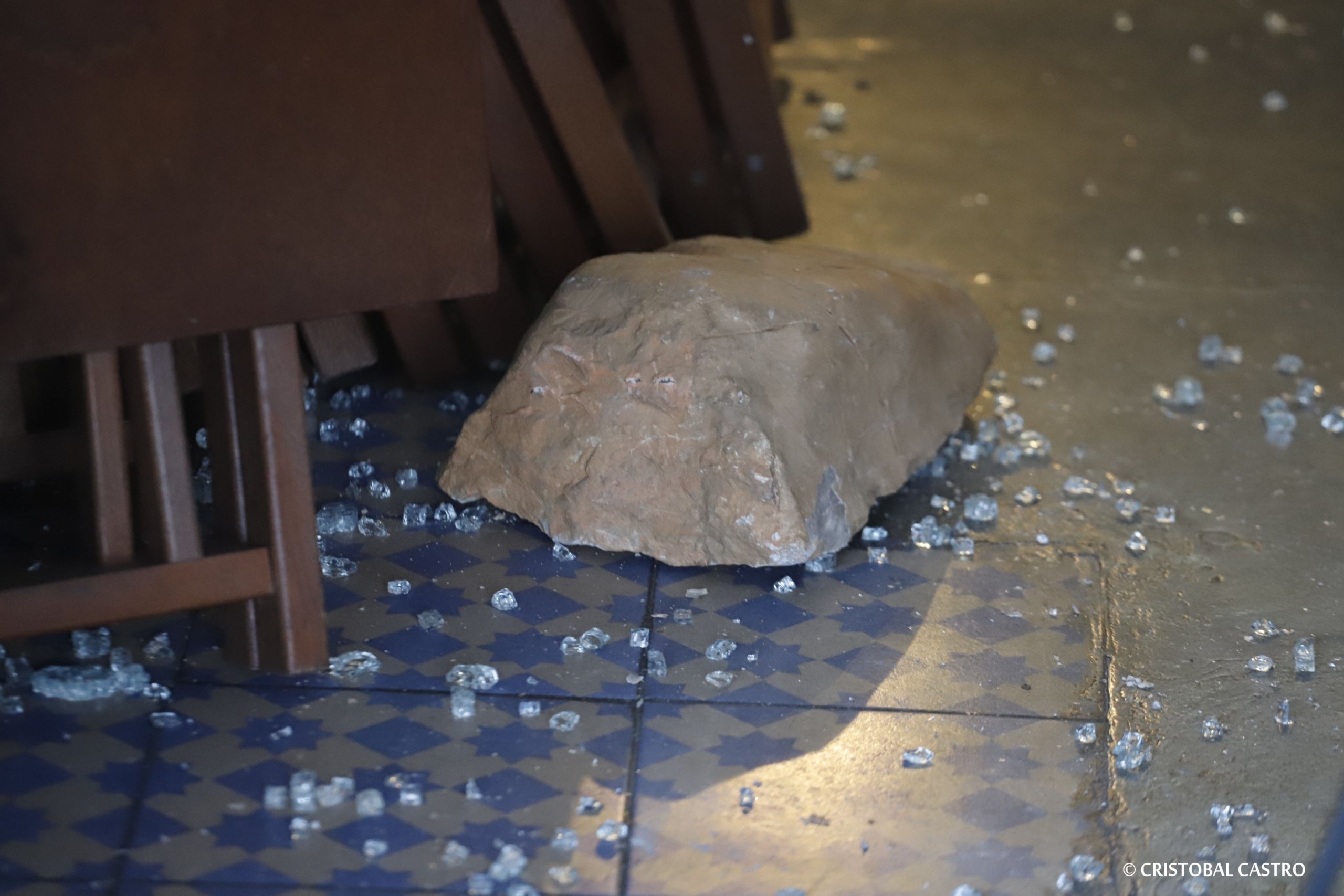 Trenquen els vidres per robar a la Cafeteria Genso de Terrassa/Cristóbal Castro