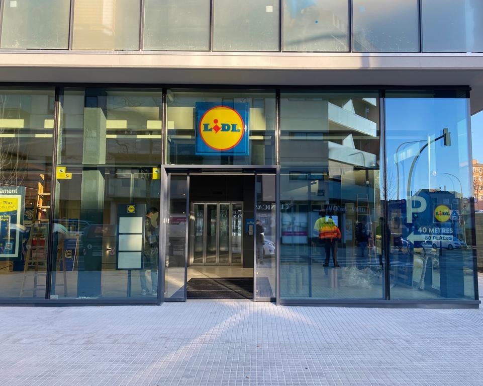 Lidl obre una nova botiga urbana a Terrassa
