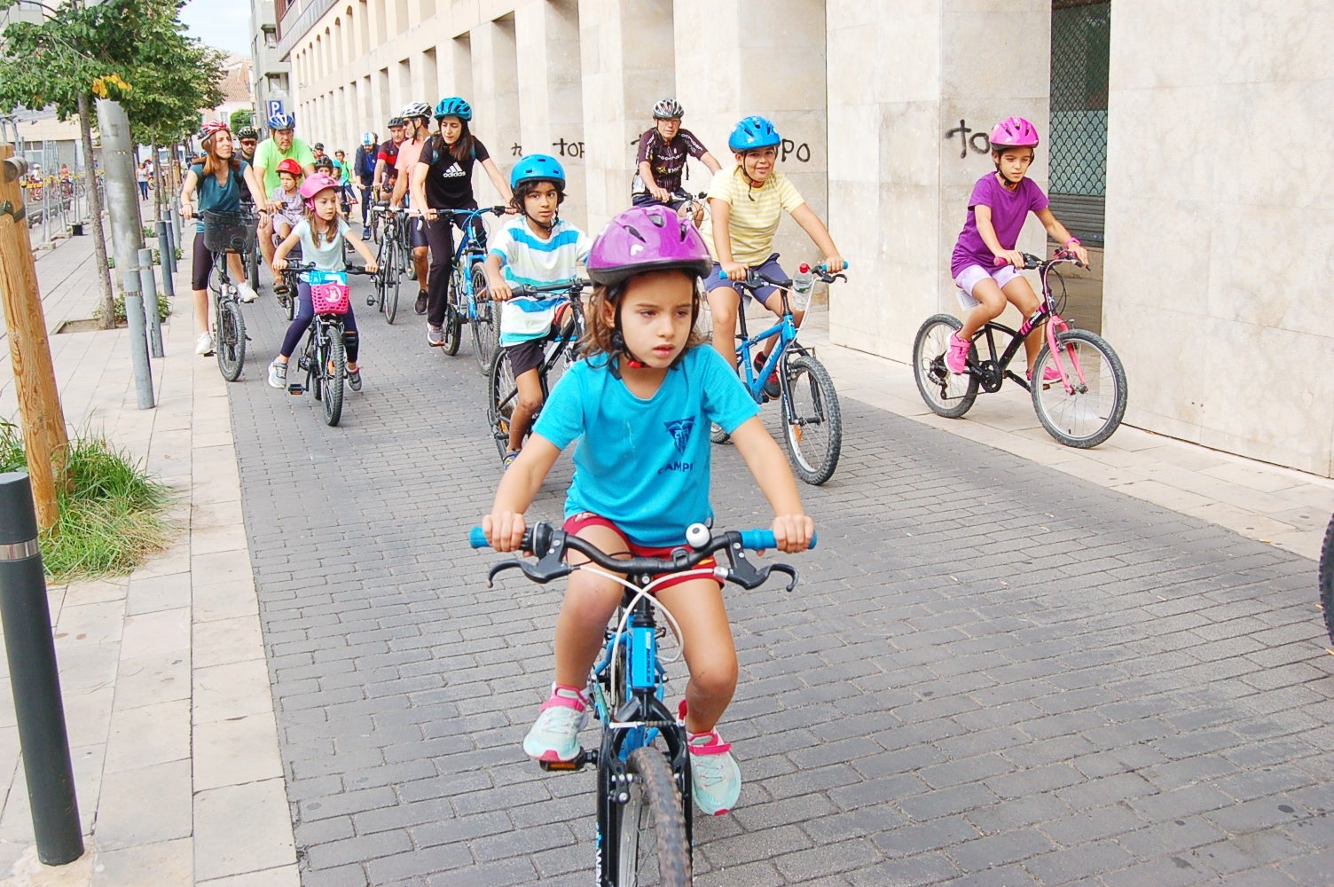 Pedalada popular a Terrassa/Ramon Navarro