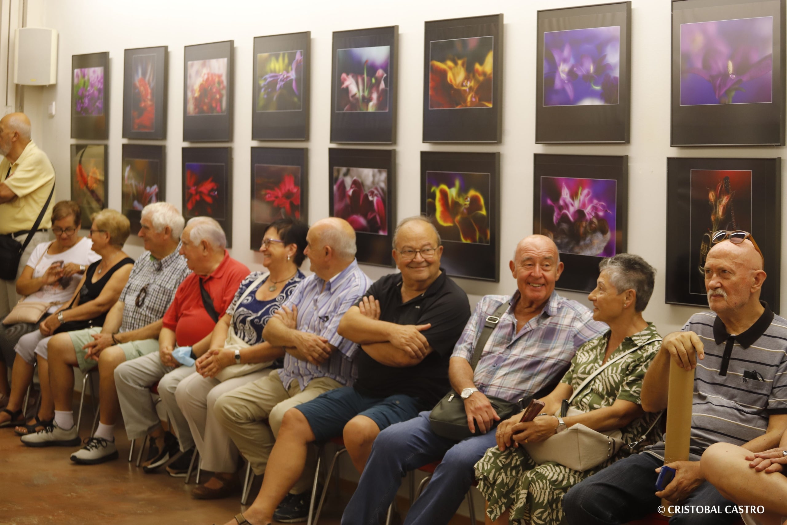 El Centre Excursionista de Terrassa ha inaugurat l'exposició fotogràfica de flors d'Àngel Arcega García. Les seves obres es podran visitar fins al 30 de setembre d'enguany.