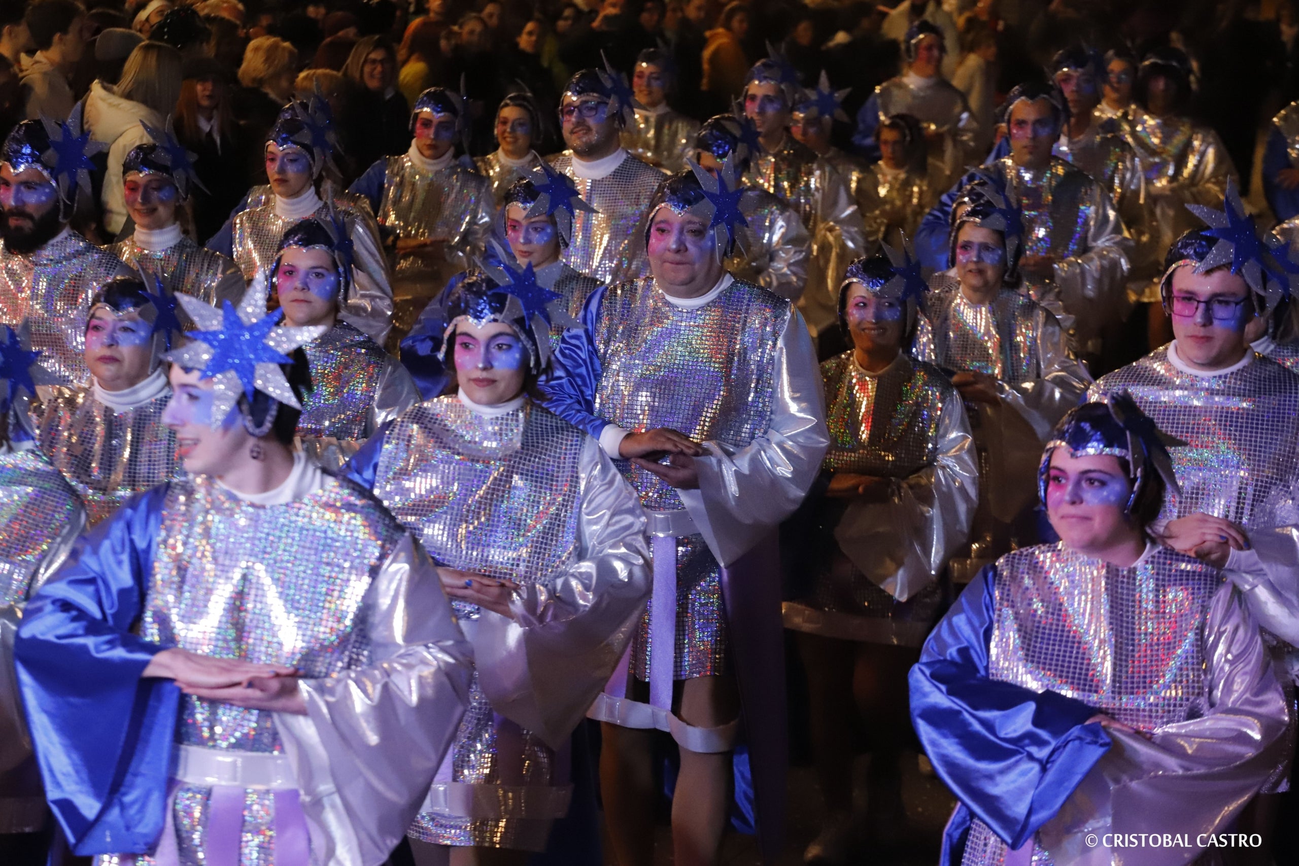Els carrers de Terrassa tornen a omplir-se de festa amb el primer Carnestoltes celebrat amb normalitat després de dos anys