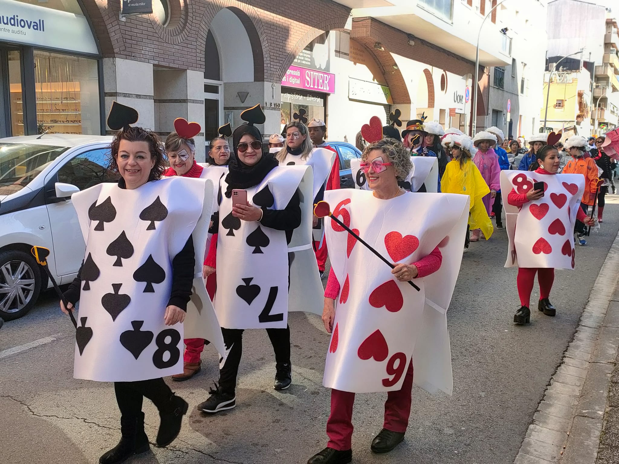 Rua de Carnestoltes de l'Escola Joan Marqués i Casals i Institut Jaume Cabré 2023