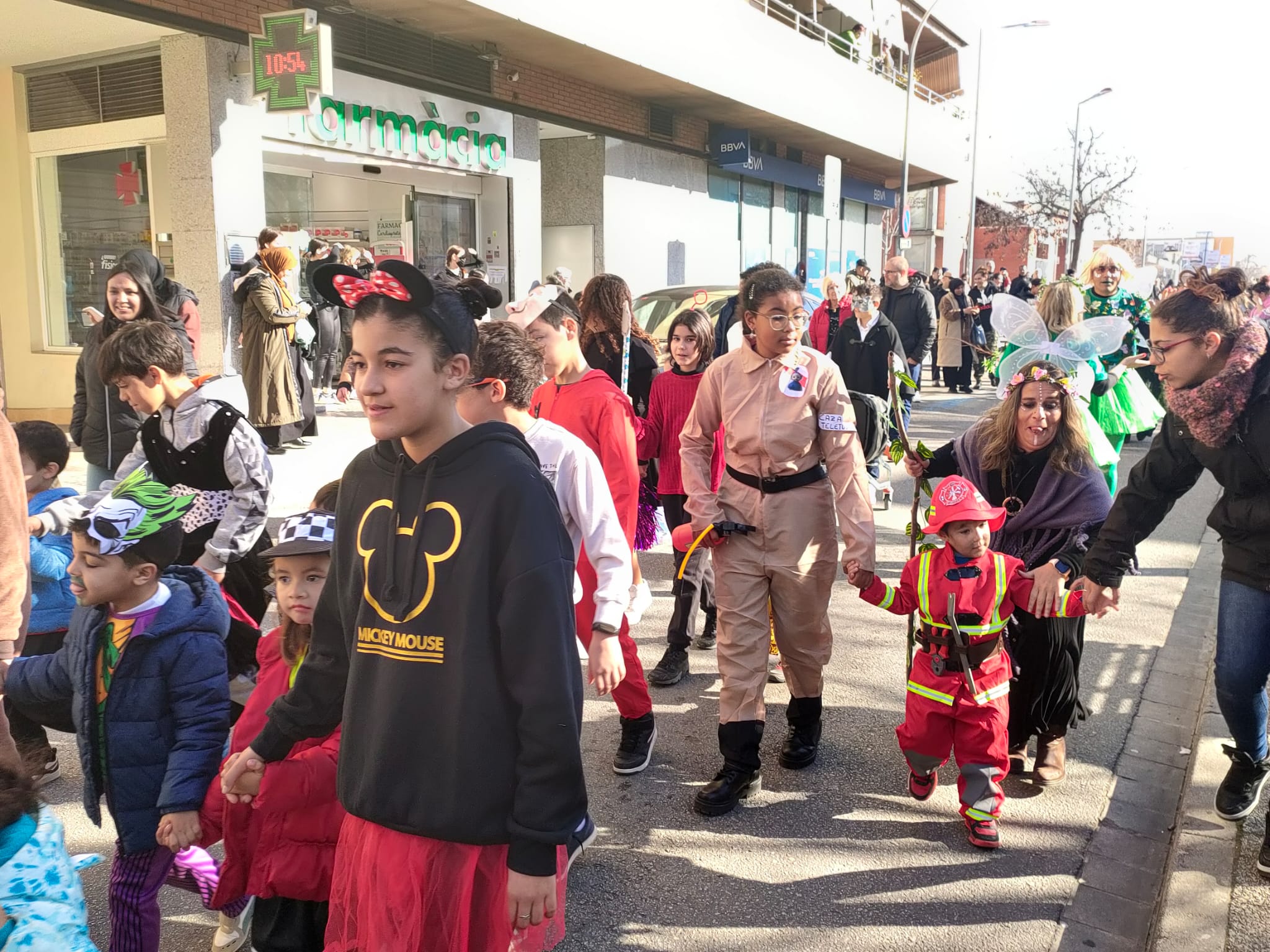 Rua de Carnestoltes de l'Escola Joan Marqués i Casals i Institut Jaume Cabré 2023