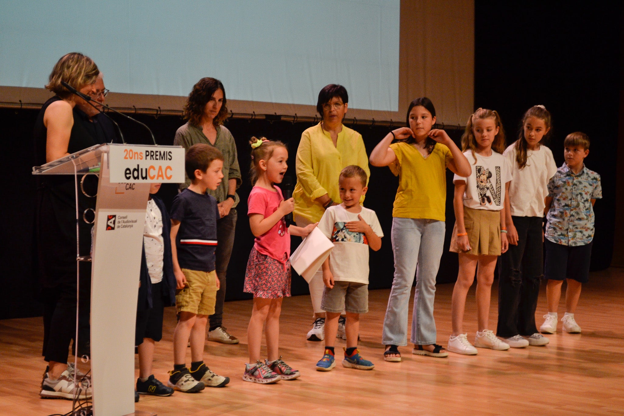 FOTOS | Dues escoles de Terrassa s’enduen un Premi EduCAC