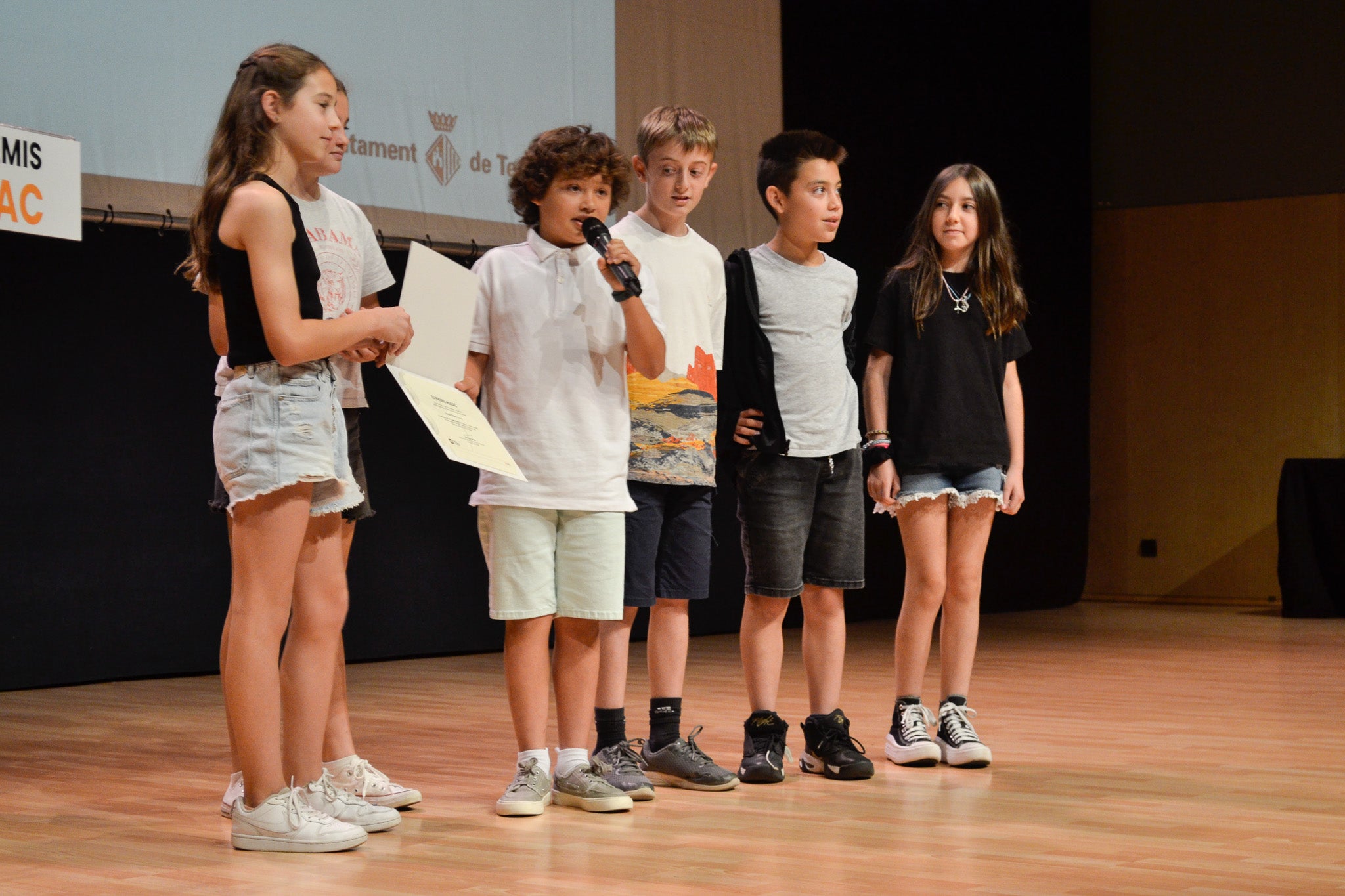 FOTOS | Dues escoles de Terrassa s’enduen un Premi EduCAC