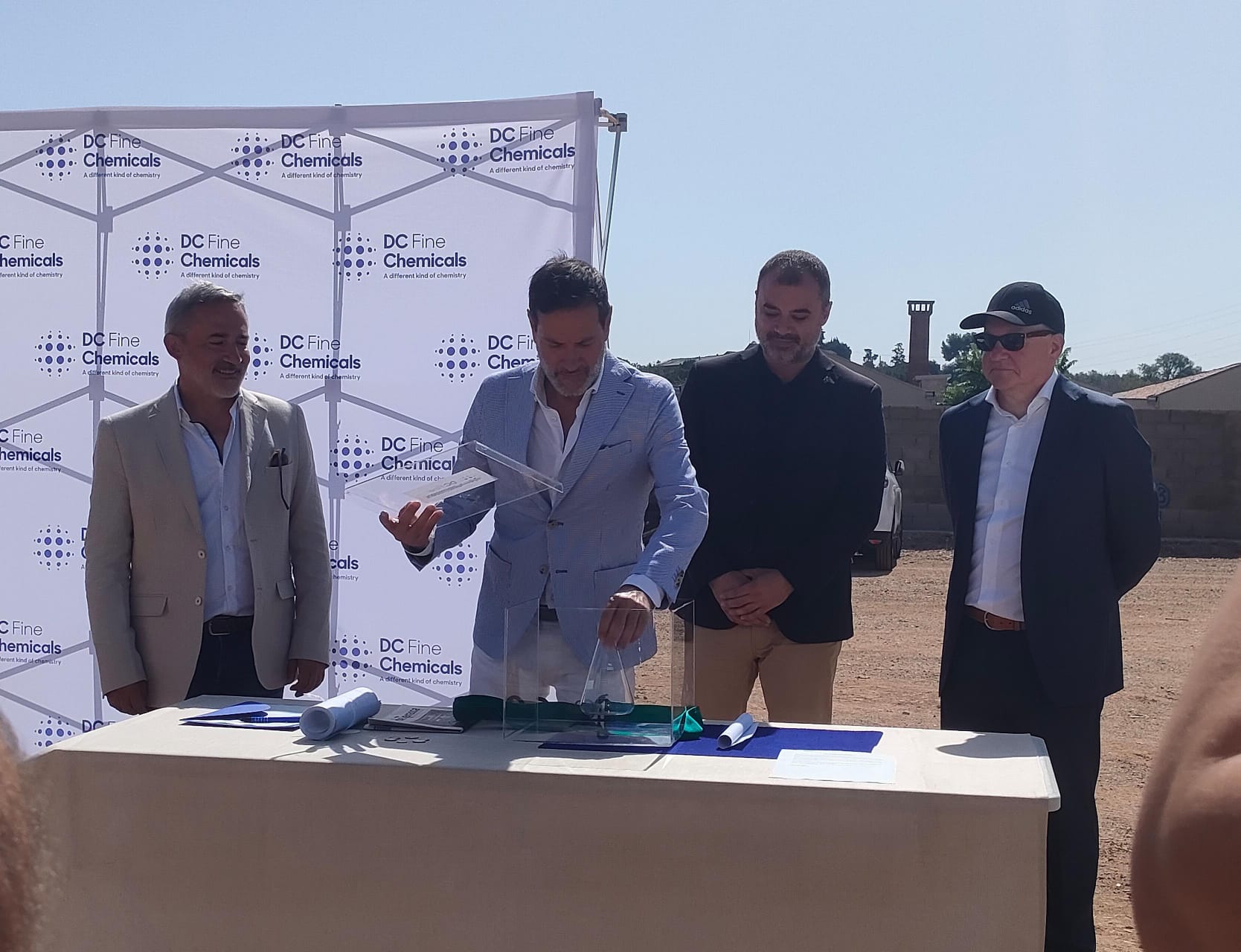 DC Fine Chemicals aterra a Terrassa amb una nova seu on invertirà 7 MEUR | Laura Gómez