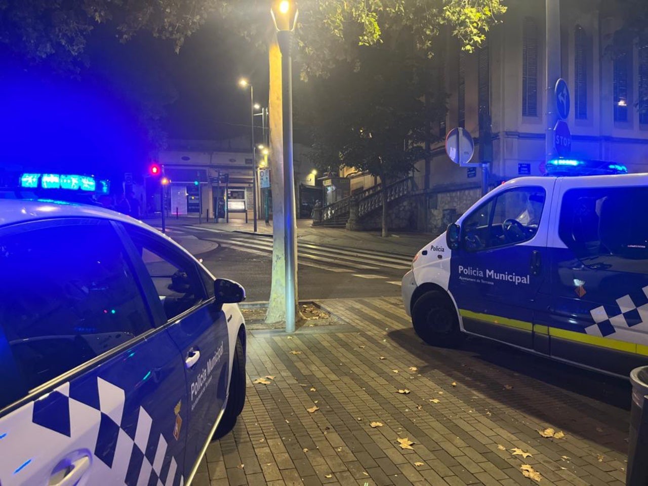 Un detingut i 85 denúncies en un dispositiu policial a zones d'oci nocturn | Policia Municipal de Terrassa
