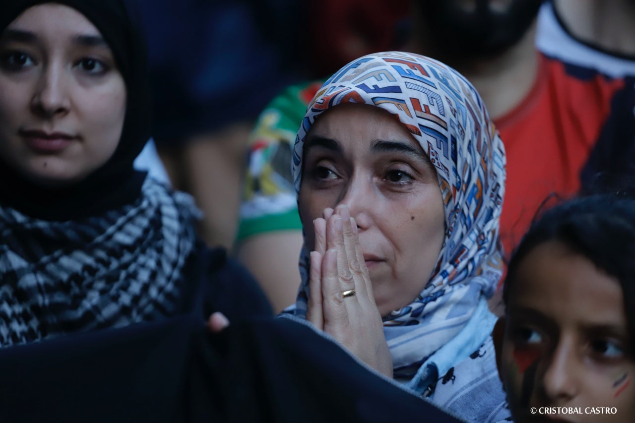 Terrassencs i terrassenques s'han mobilitzat a favor del poble palestí i 'contra l’apartheid, la guerra i el genocidi' que s'està duent a terme a Palestina per part del govern d'Israel