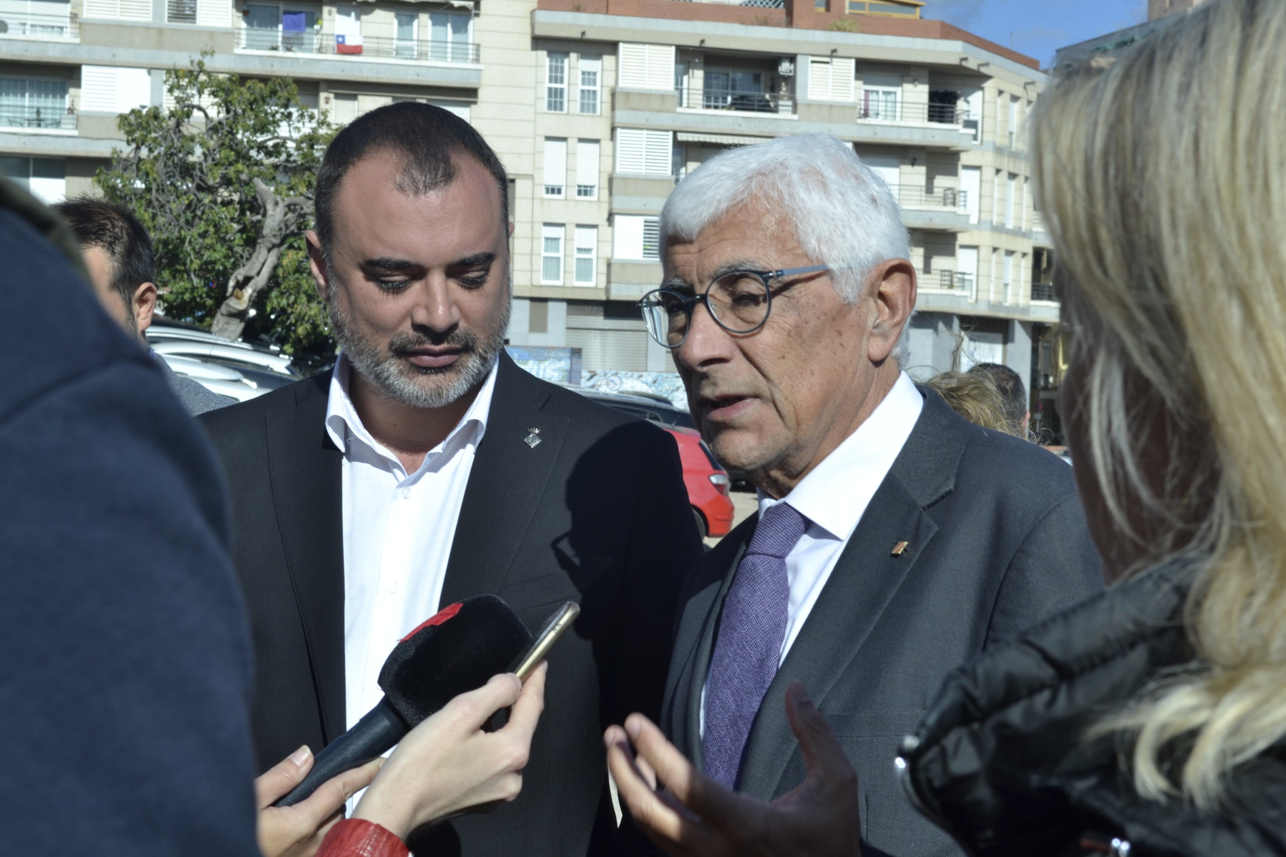Manel Balcells, conseller de Salut, en la Visita al solar que ha d'acollir el futur CUAP i CAP dels Països Catalans a Terrassa | Júlia Martínez
