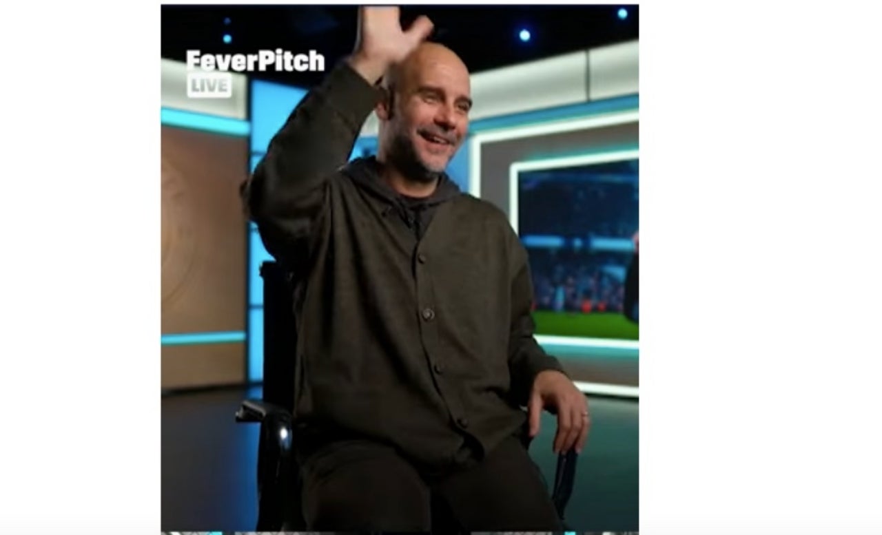 Josep Guardiola, en el moment del retrobament amb Eneko, en l'entrevista que li ha fet DAZN | DAZN