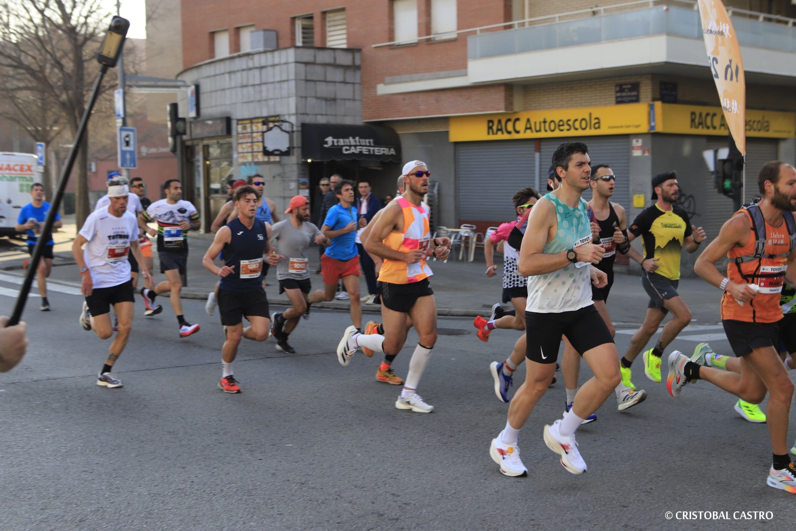 Sense sorpreses en la Mitja Marató de Terrassa 2024. La victòria se l’han endut dos dels corredores africans que amb més bones sensacions arribaven. Mike Kiptum Boit i Nancy Chepleting han estat els guanyadors de la 24a edició d’una cursa que ha comptat amb prop de 2.600 participants (si sumem també els de la 18a edició de la Cursa Santi Centelles), procedents d’una catorzena de països diferents. Tant en categoria masculina com en la femenina s'ha batut la marca registrada, establint un nou rècord.