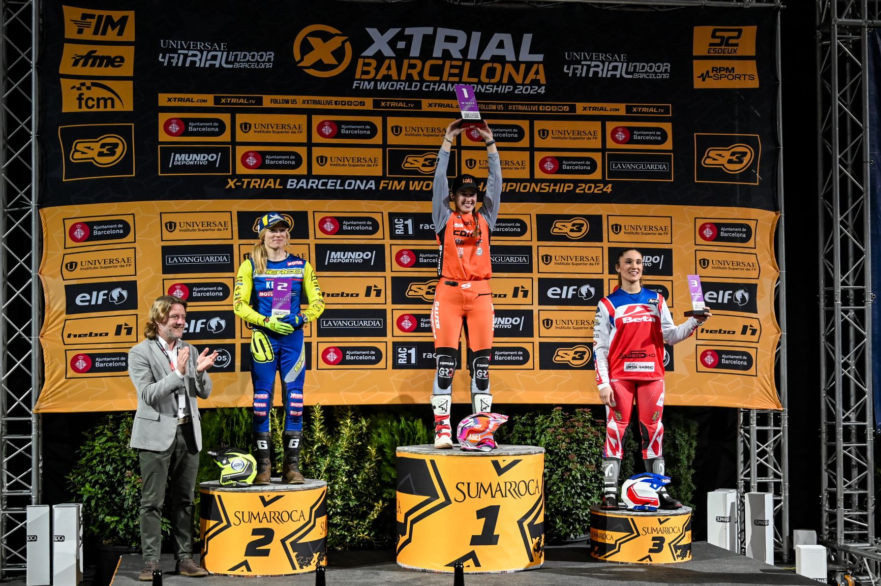 El podi de la Women's Trophy 2024 al Palau Sant Jordi | Trial Indoor Barcelona