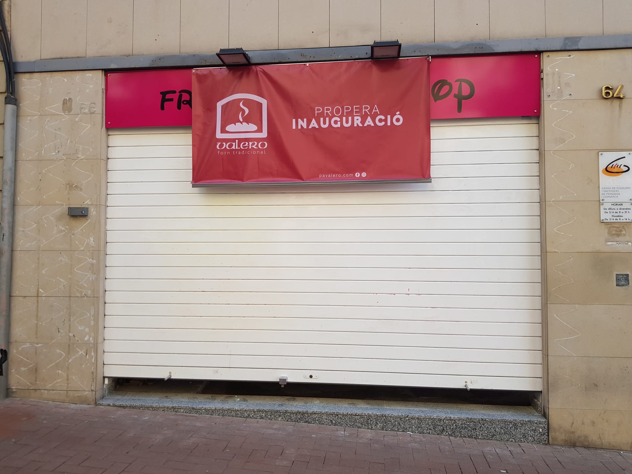 Valero obre un nou forn al carrer de la Font Vella, 66 | Lluïsa Tarrida