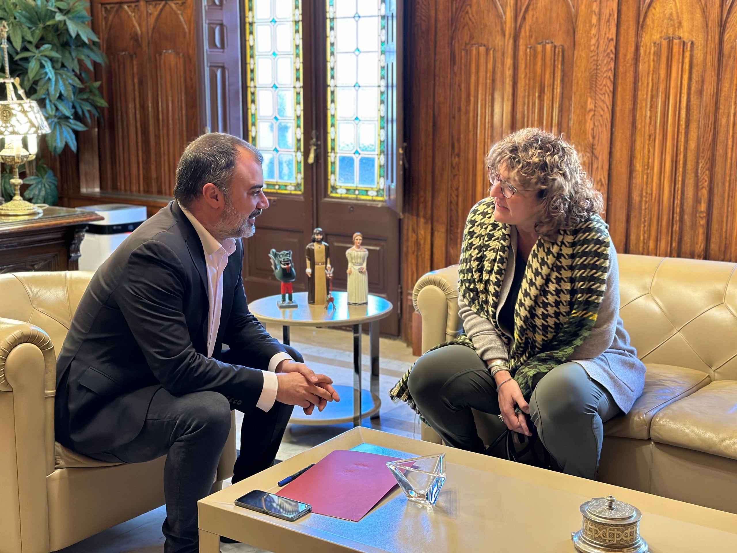 Reunió amb M Cinta Blanch, nova gerent d'Eco-Equip i l'alcalde Jordi Ballart | Aj. Terrassa