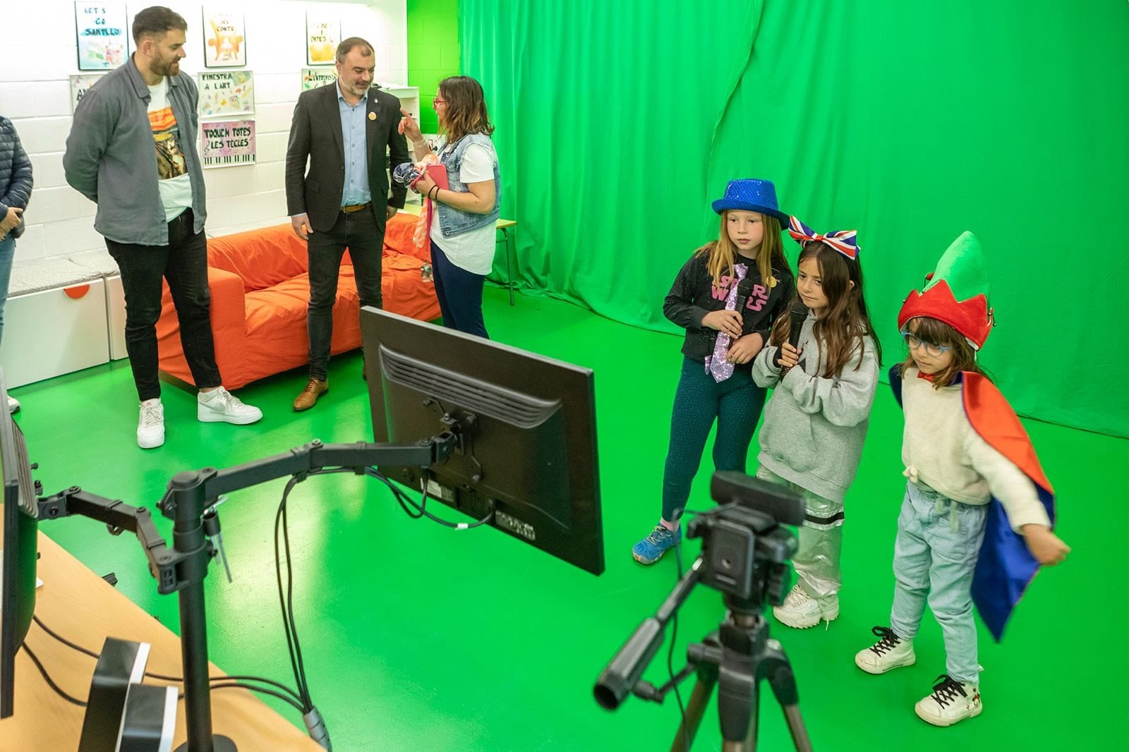 Acte de celebració dels 10 anys de vida de la televisió SantLloTV, de l'escola Sant Llorenç del Munt | Cedida