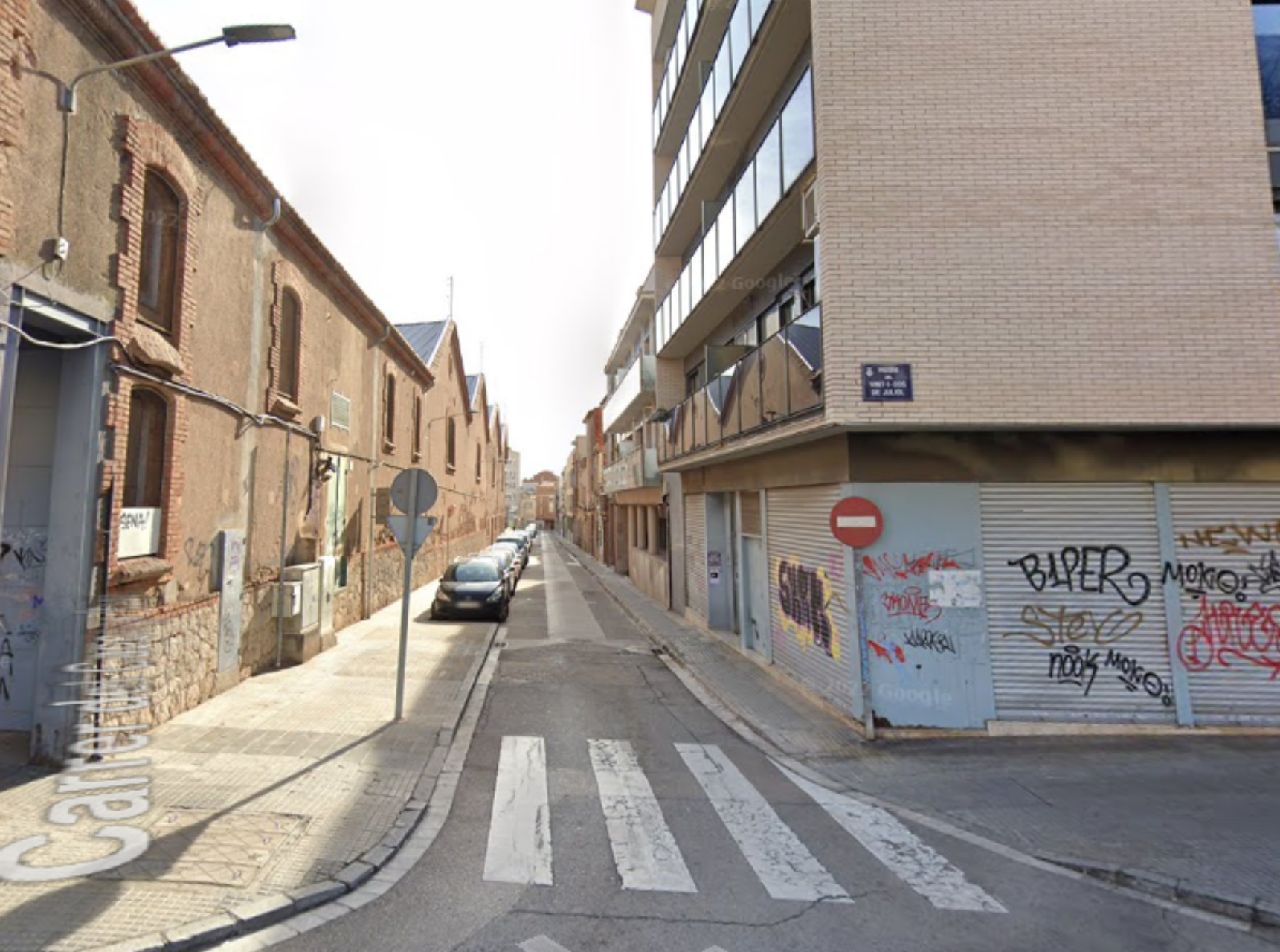 Carrer de Canonge Rodó, a tocar amb l'avinguda Vint-i-dos de Juliol | G.M.