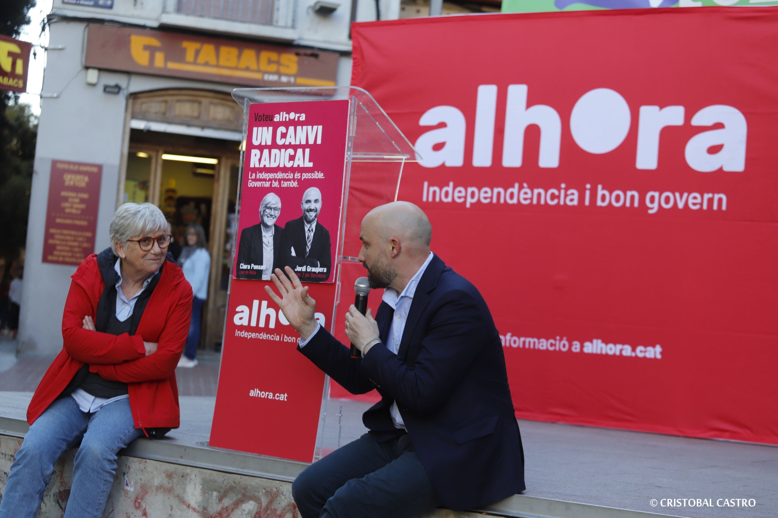 Campanya electoral d'Alhora a la plaça Vella de Terrassa / Cristóbal Castro