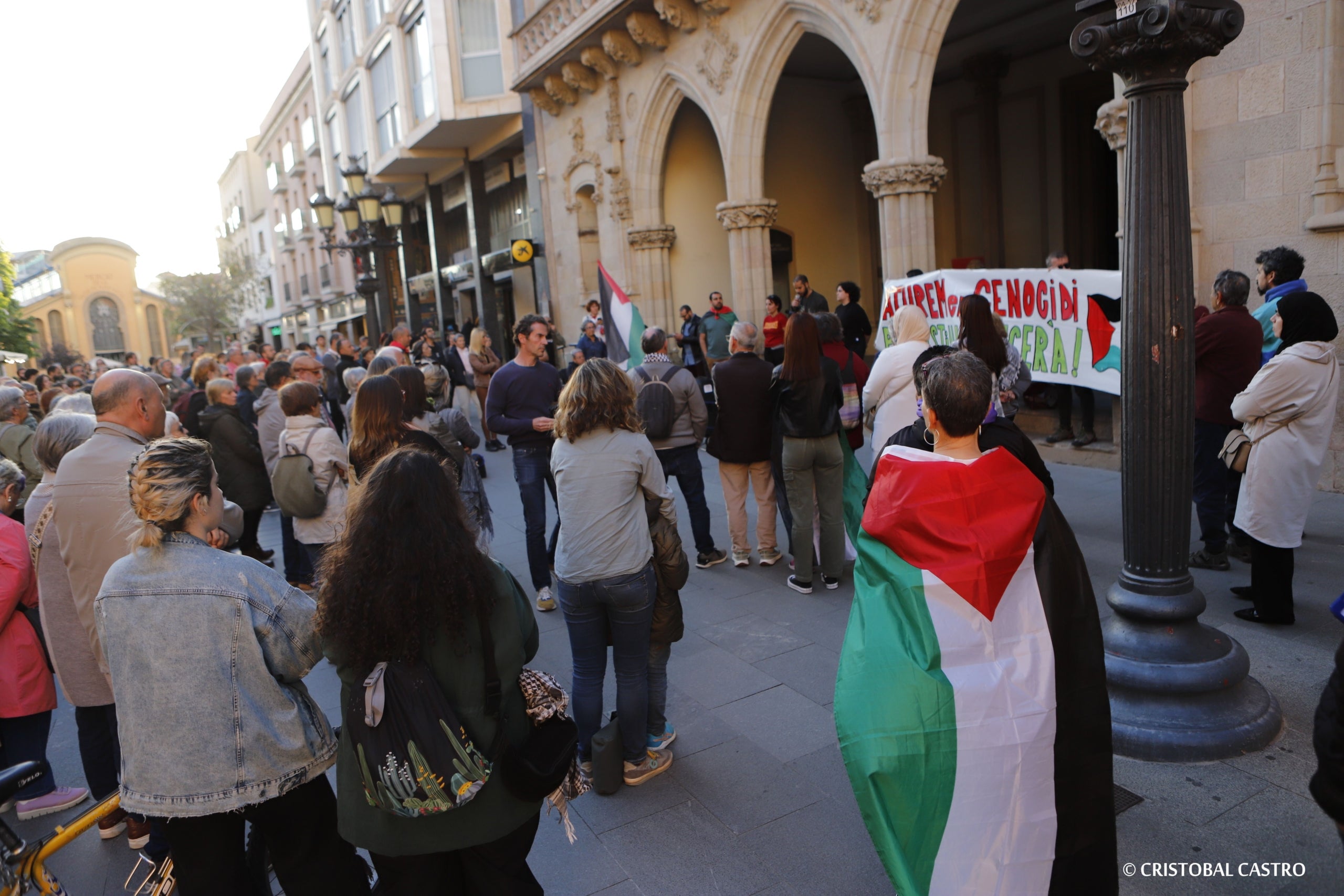 Concentració al Raval de Terrassa en solidaritat amb Palestina i el poble de Rafah | Cristóbal Castro