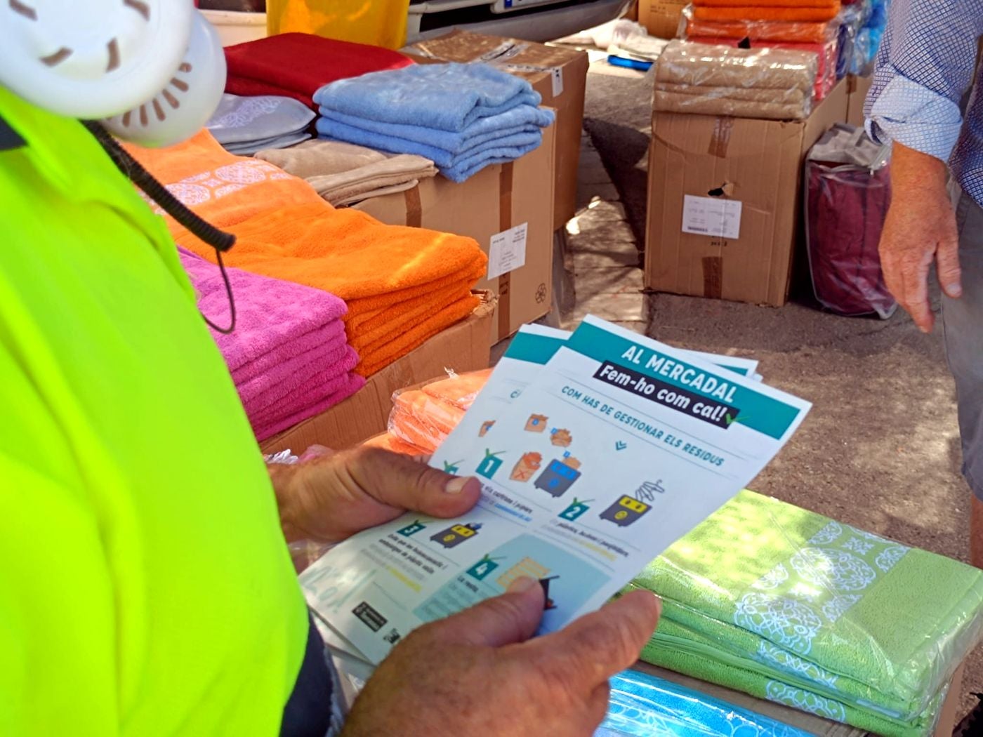 Nous contenidors al Mercadal de Martí l'Humà de Terrassa | Aj. Terrassa