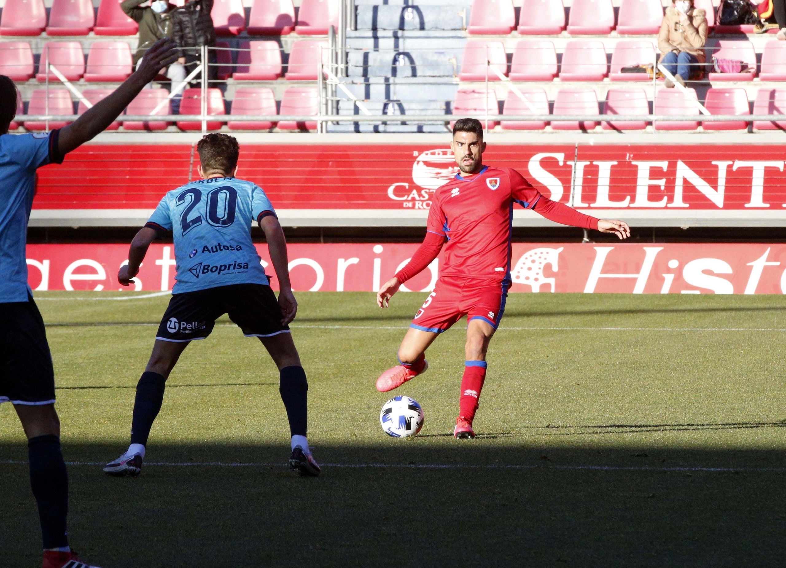 Borja López va jugar la temporada 2020 - 2021 amb el CD Numància | Terrassa FC