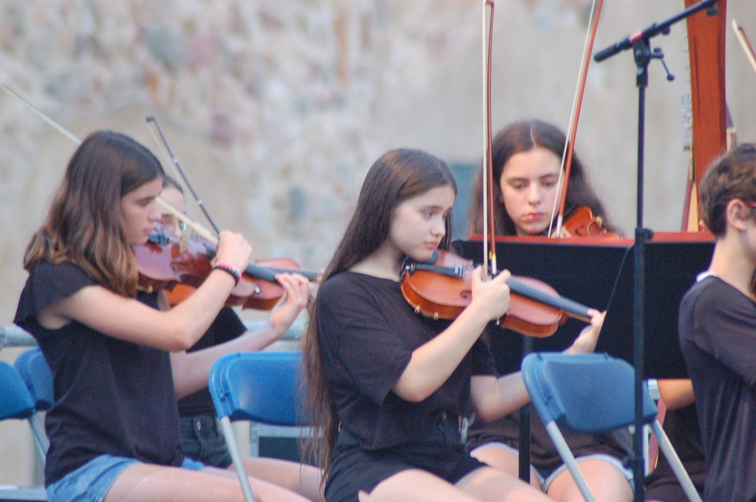 Orquestres del Conservatori de Terrassa a la plaça de Rector Homs per la Festa Major de Terrassa 2024