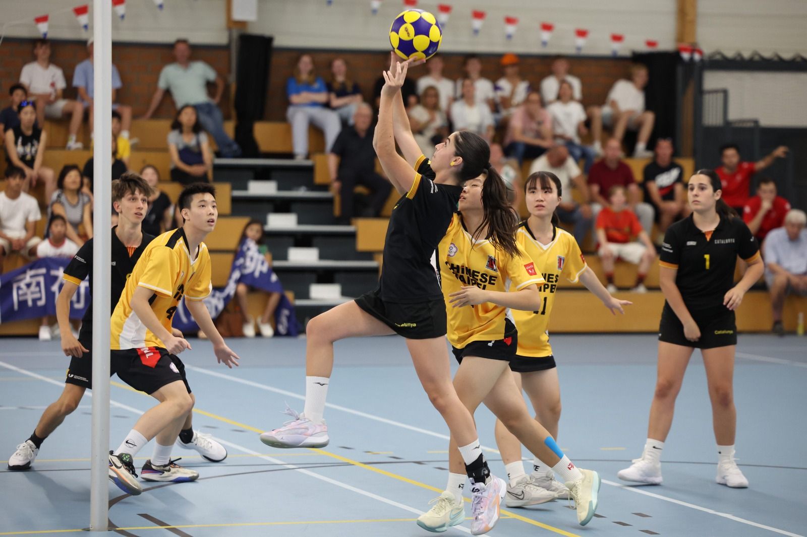 La selecció catalana en el partit contra la Xina Taipei | Federació Catalana de Korfbal