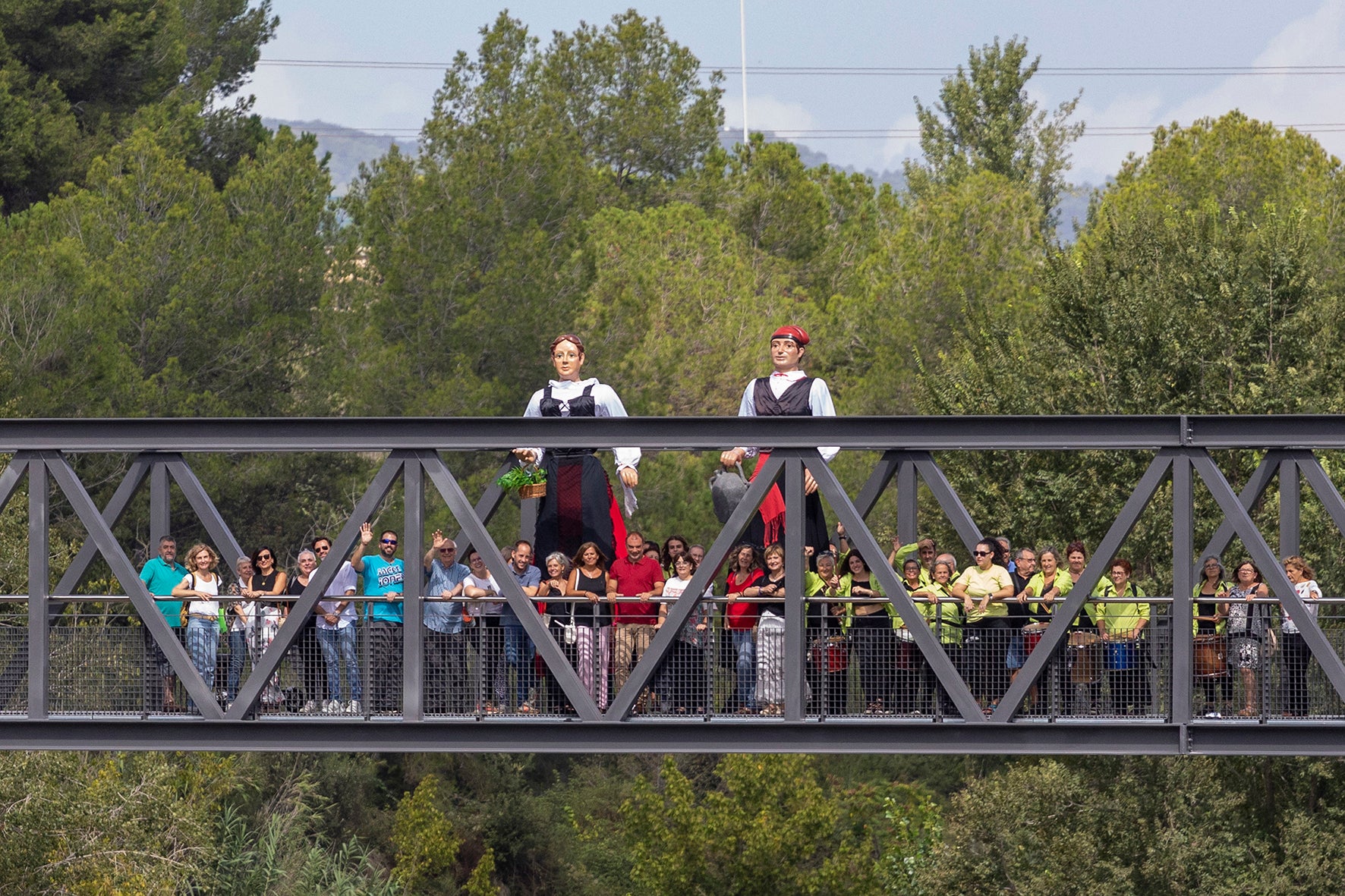 Estrena de la nova passarel·la, després de tres mesos d'obres | Rafel Casanova BCF