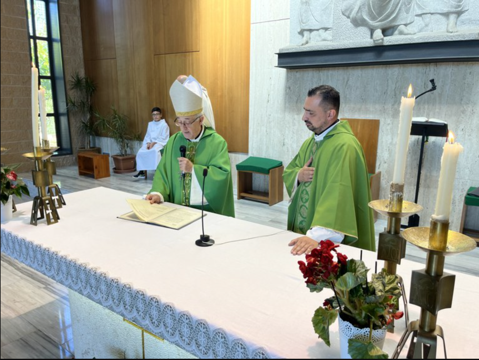 Inici de ministeri de mossèn Andrés Ramírez com a rector de les parròquies de Sant Pau i Sant Llorenç/Bisbat de Terrassa