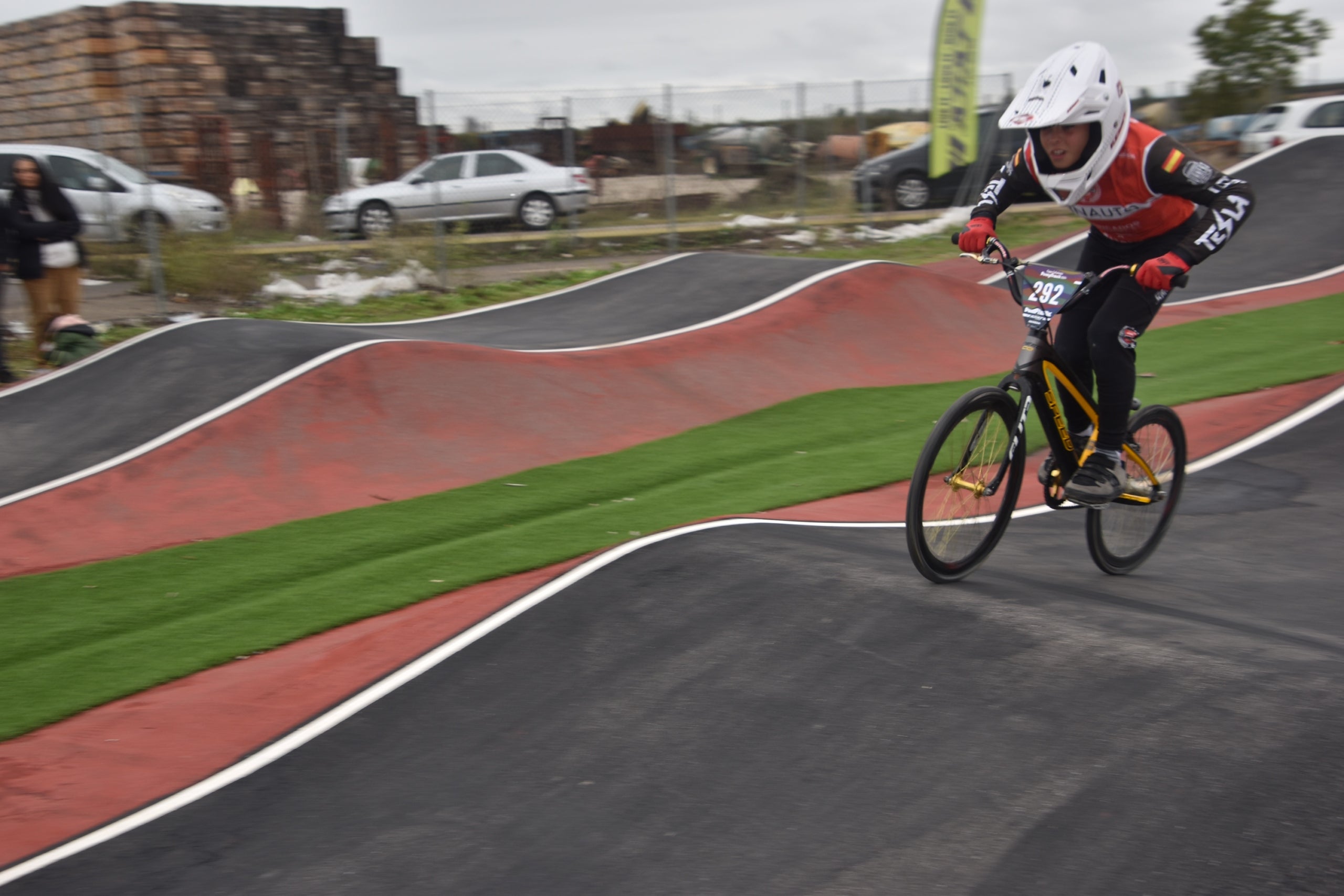 Riders del club BMX Terrassa al Campionat de Catalunya de Pumptrack | BMX Terrassa
