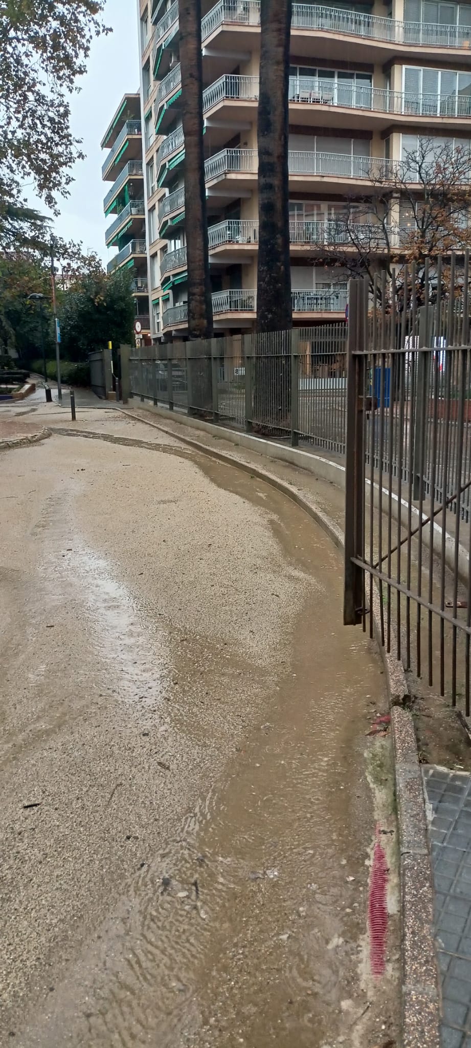 Imatges de la Masia Freixa de Terrassa durant les pluges d'aquest dimecres, 30 d'agost | Joan Manel Oller