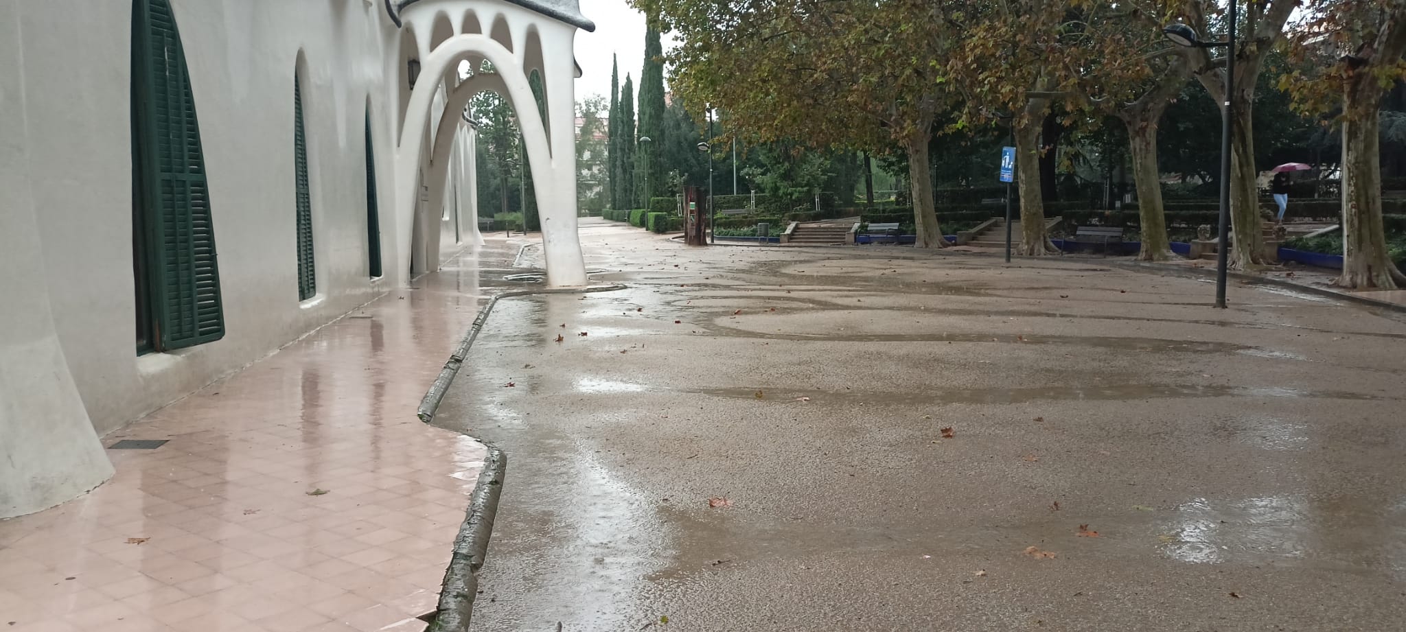 Imatges de la Masia Freixa de Terrassa durant les pluges d'aquest dimecres, 30 d'agost | Joan Manel Oller