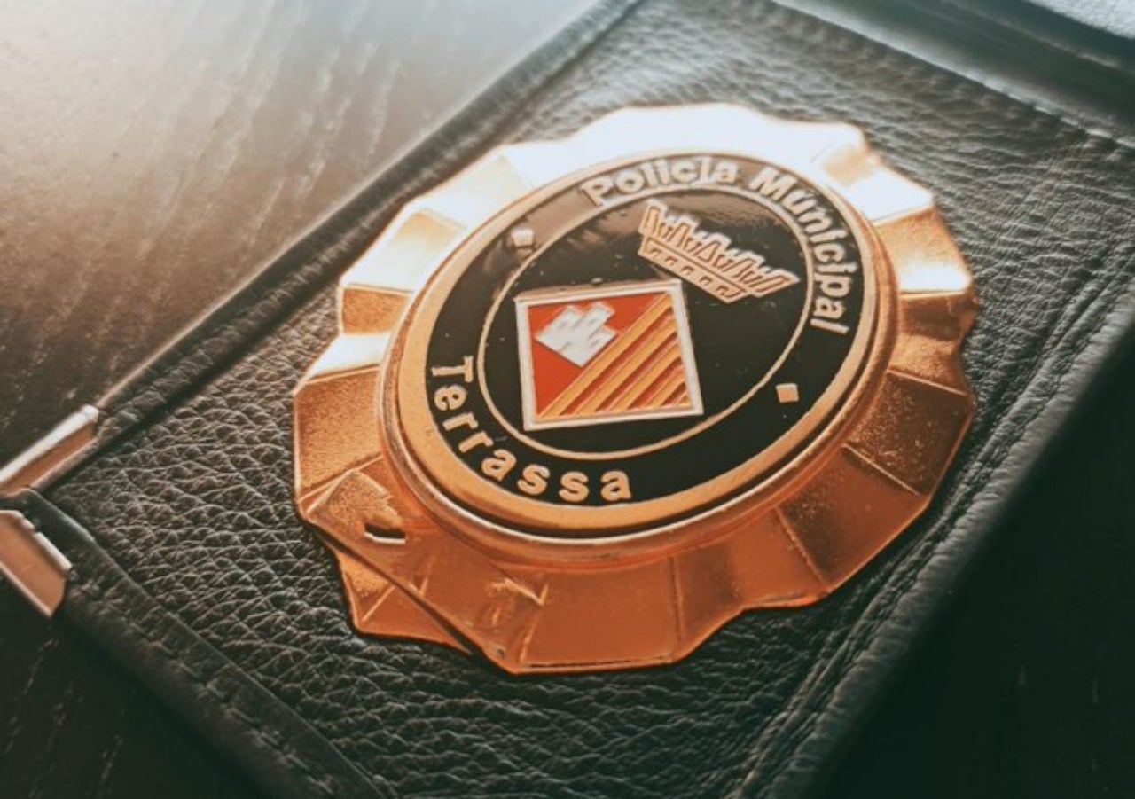 Placa de la Policia Municipal de Terrassa | PMT