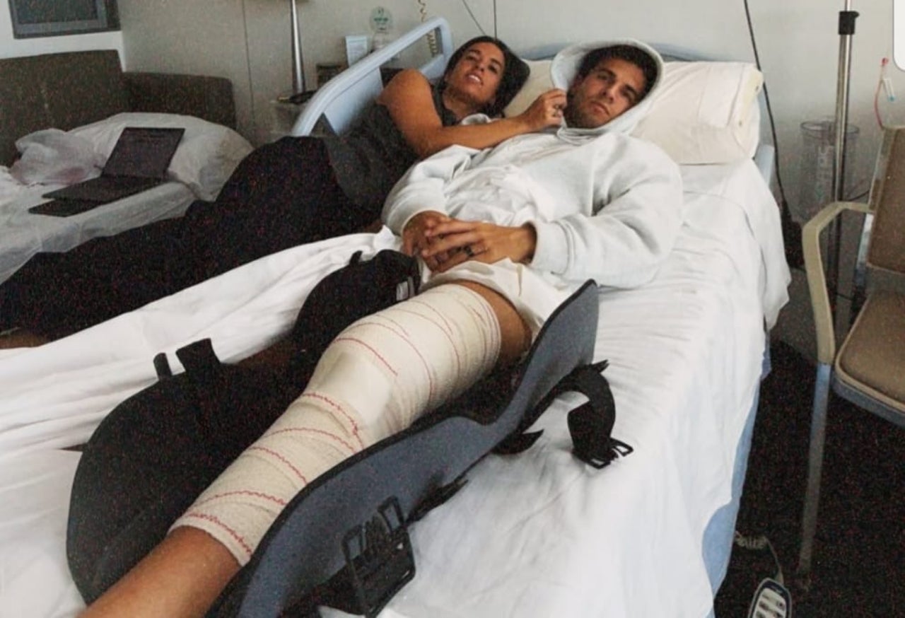 Riqui Puig ha sido operado del ligamento cruzado por el Doctor Cugat | R.P.