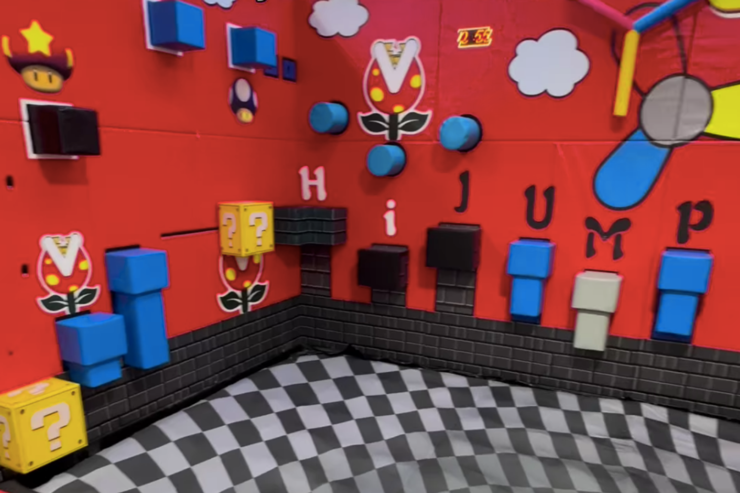 Nou parc de tobogans HiJump Park a Terrassa | HiJump Park