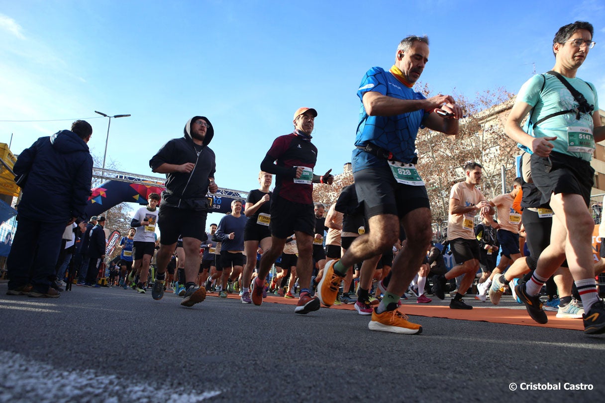 Aquest diumenge, 26 de gener, ha tingut la 25a edició de la Mitja Marató Internacional de Terrassa. La competició ha comptat amb la participació d'uns 3.500 corredors, entre la cursa llarga (21km) i la Santi Centelles (5km). Els guanyadors de la Mitjà Marató han estat Mikiyas Barega i Kiros Muaz, amb un temps d'1:02:18 i 1:14:06, respectivament. | Cristóbal Castro