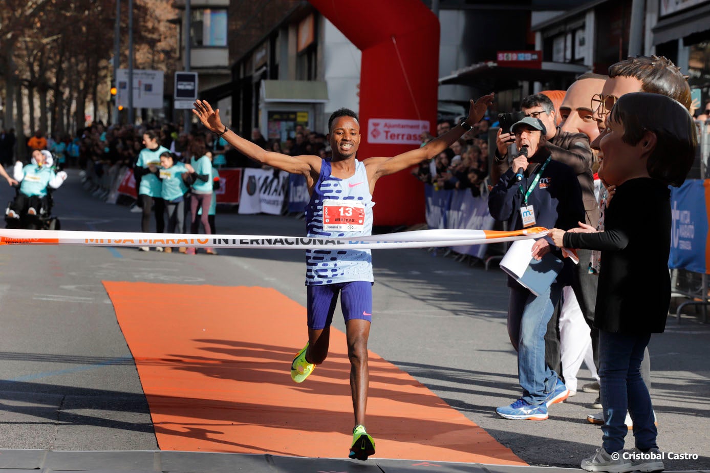Mikiyas Barega, guanyador de la 25a Mitja Marató de Terrassa en categoria masculina | Cristóbal Castro