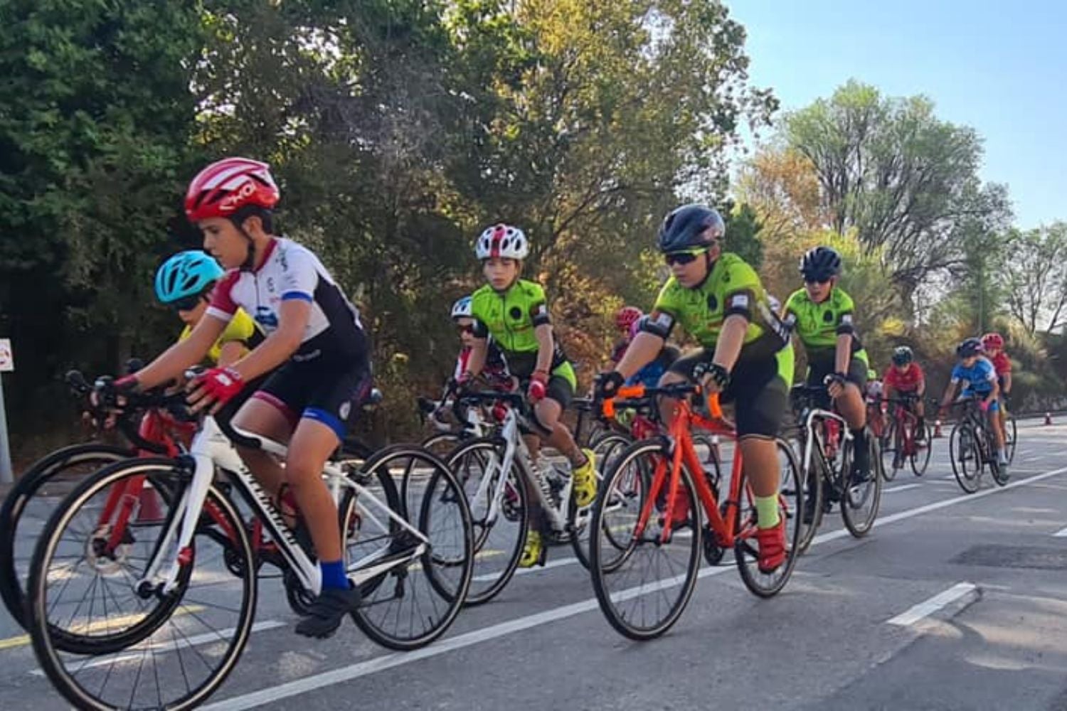 L'Escola Ciclisme Vallès organitza el Campionat de Catalunya amb tres proves
