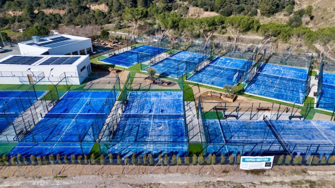Imagen aérea del equipamiento deportivo Vilapadel, en Viladecavalls | Vilapadel